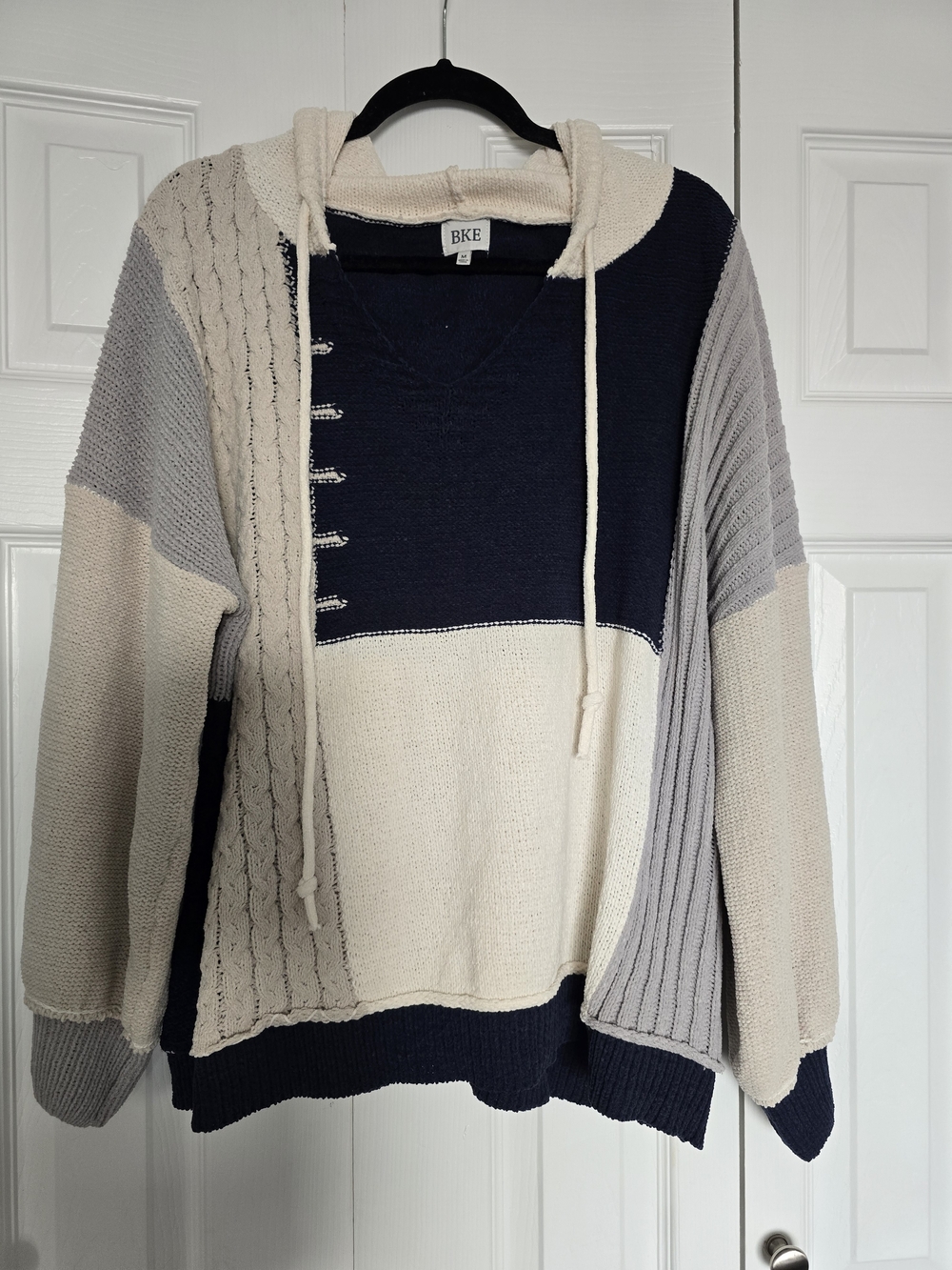 BKE Colorblock Hooded Sweater in Navy, Cream & Gray